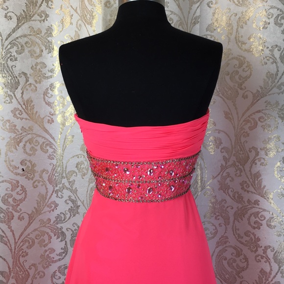 Women’s pleated beaded bodice evening prom dress - Picture 5 of 5